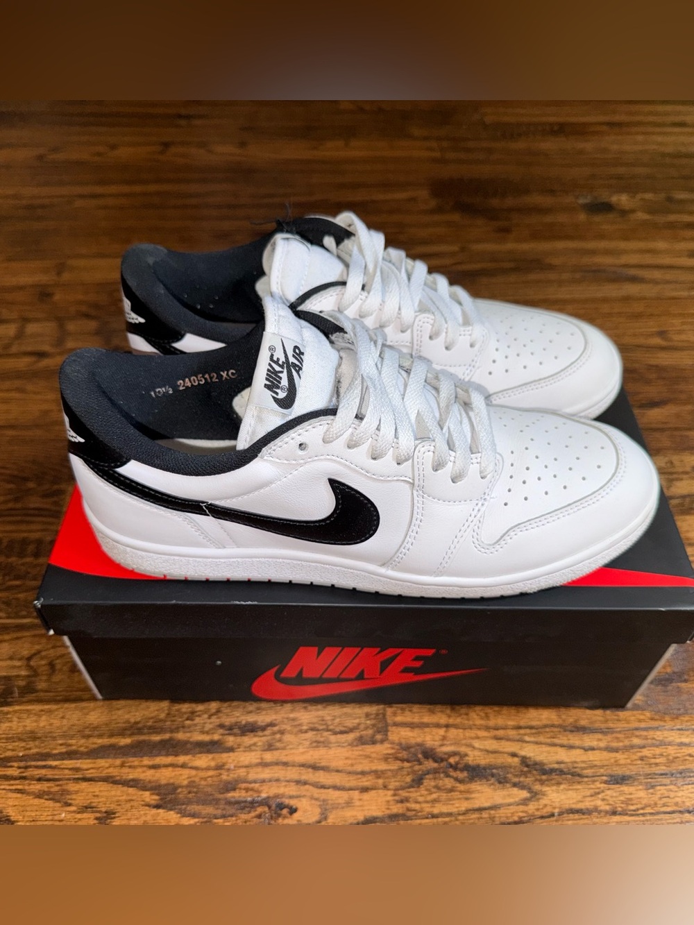 Nike Air Jordan 1 Retro '85 OG Low Metallic Black Size 10.5